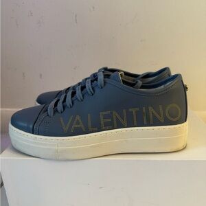 Valentino sneakers size 10